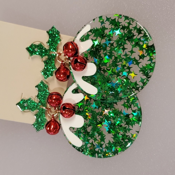 Green star confetti ornament Hollyberry and ivy pierced Holiday Seasonal - Picture 4 of 5